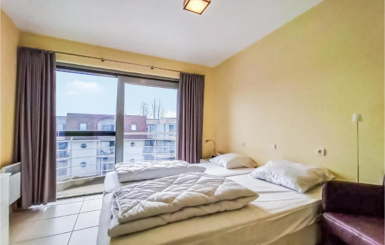 Nice Apartment In Bredene With Kitchen Экстерьер фото